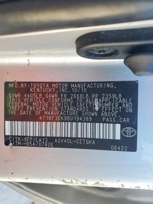 2011 TOYOTA CAMRY XLE  