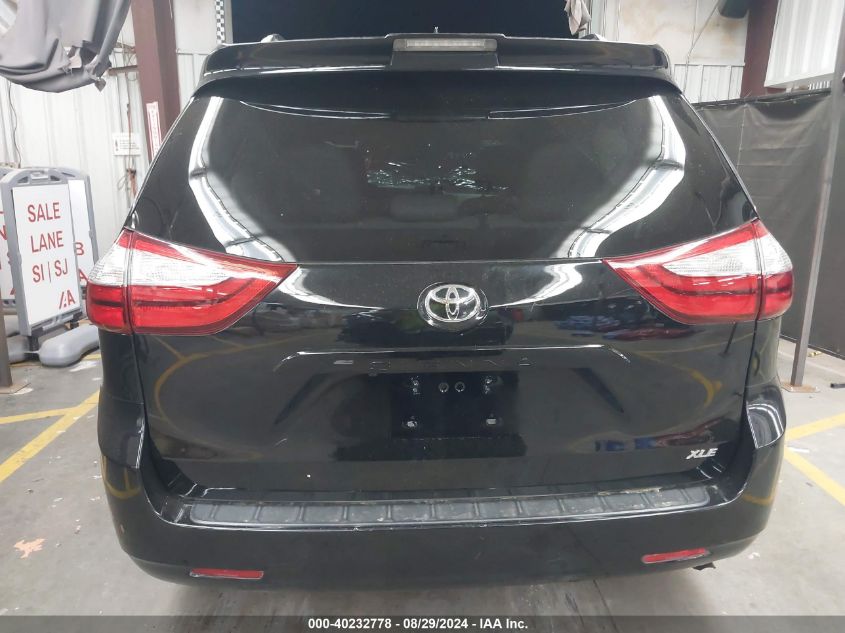 2019 TOYOTA SIENNA XLE 8 PASSENGER