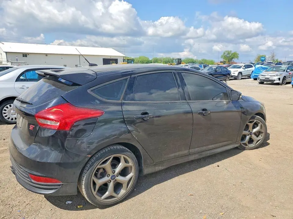 2017 FORD FOCUS ST  
