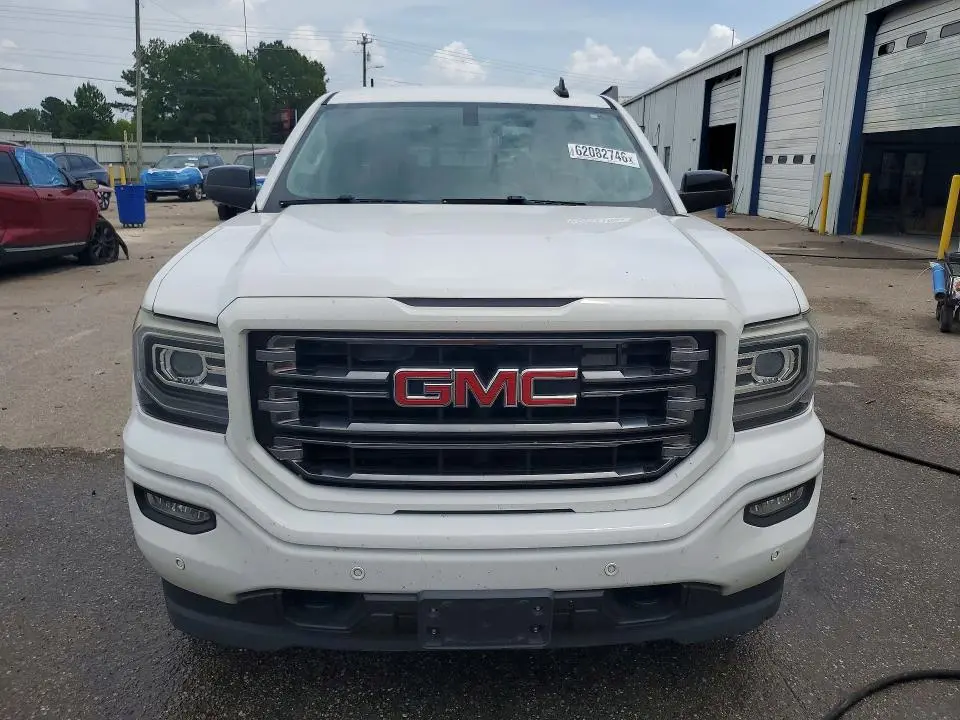 2018 GMC SIERRA K1500 SLT  