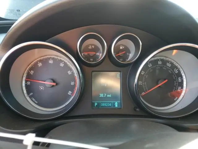 2011 BUICK REGAL CXL  