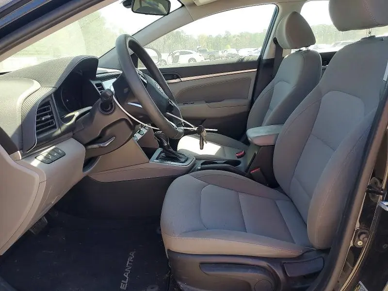 2019 HYUNDAI ELANTRA SEL  