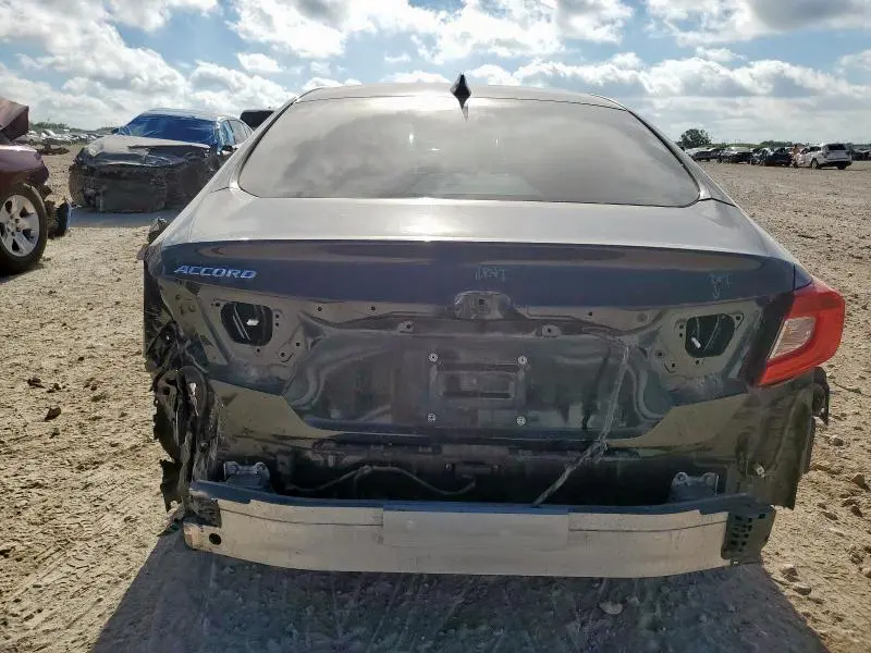 2018 HONDA ACCORD EX  