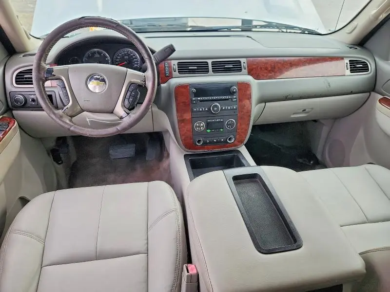 2011 CHEVROLET AVALANCHE LT  