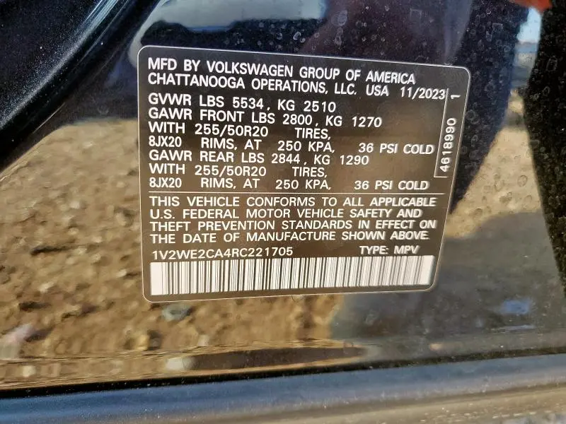 2024 VOLKSWAGEN ATLAS CROSS SPORT SE  