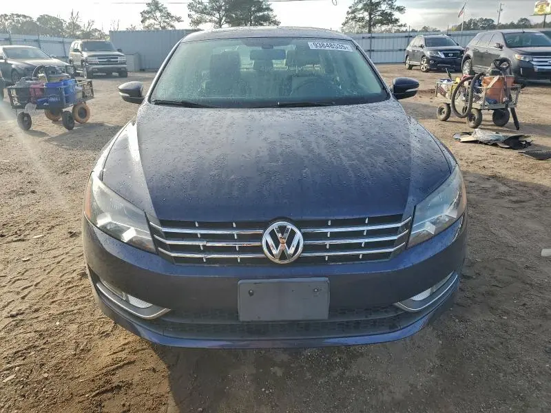 2015 VOLKSWAGEN PASSAT SEL  