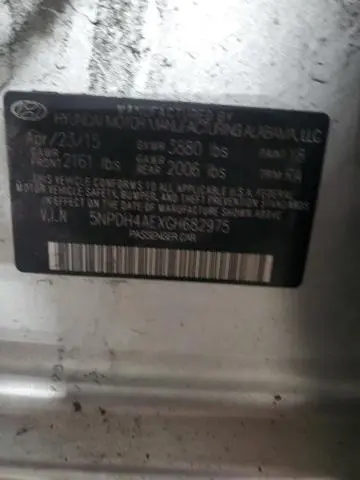 2016 HYUNDAI ELANTRA SE  