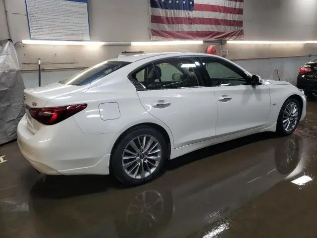 2018 INFINITI Q50 LUXE  