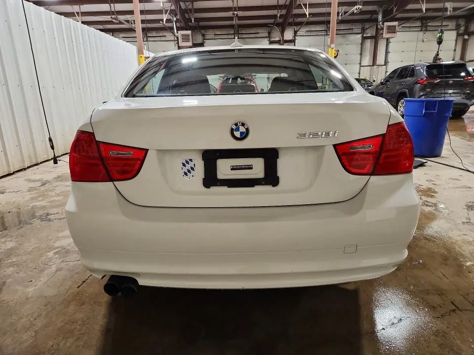 2011 BMW 328 XI SULEV  