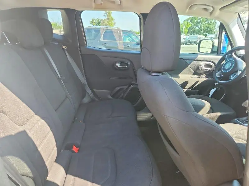 2020 JEEP RENEGADE LATITUDE  