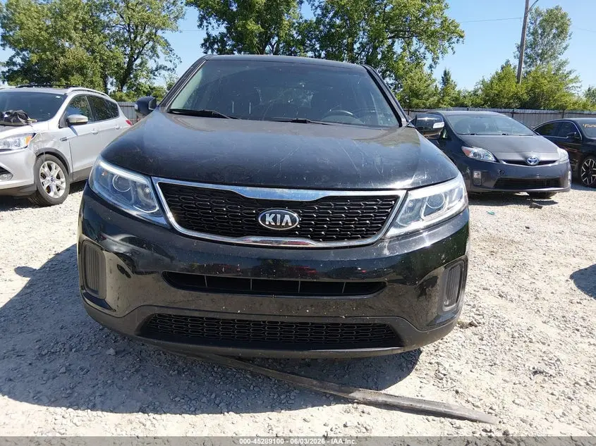 2014 KIA SORENTO LX