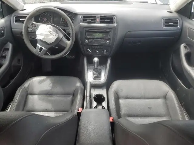 2012 VOLKSWAGEN JETTA SE  