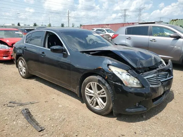 2013 INFINITI G37   