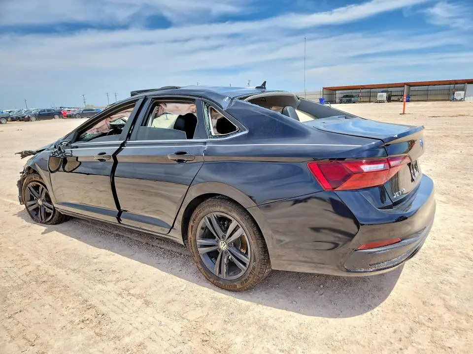 2024 VOLKSWAGEN JETTA SE  