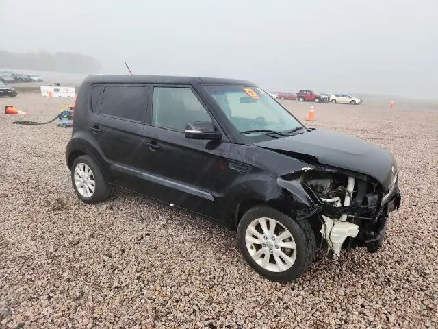 2013 KIA SOUL +  