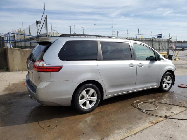 2015 TOYOTA SIENNA LE