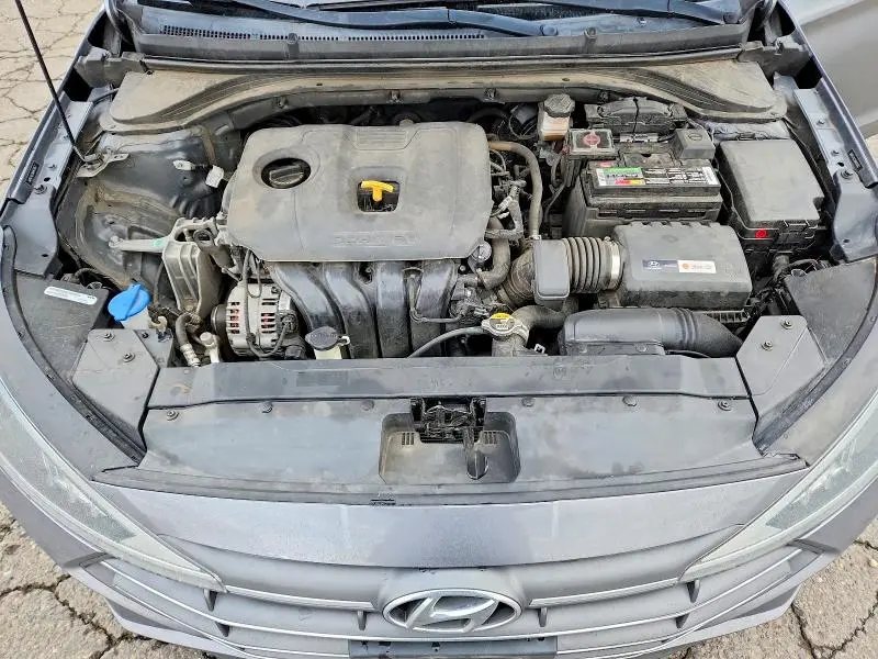 2019 HYUNDAI ELANTRA SE  