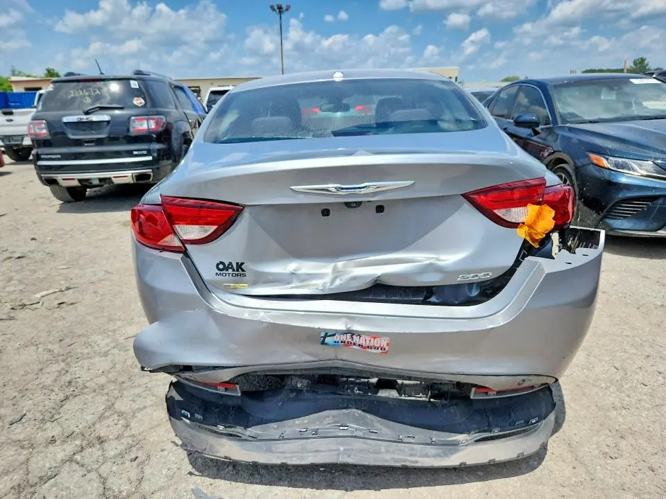 2015 CHRYSLER 200 LIMITED  