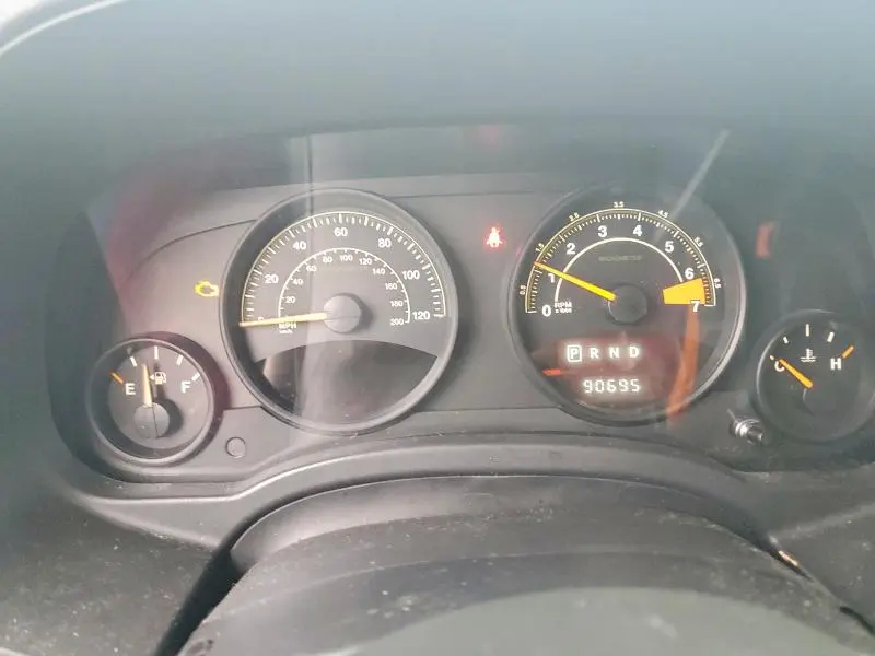 2016 JEEP PATRIOT LATITUDE  