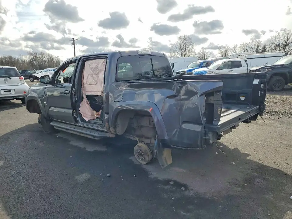 2019 TOYOTA TACOMA TRD SPORT  