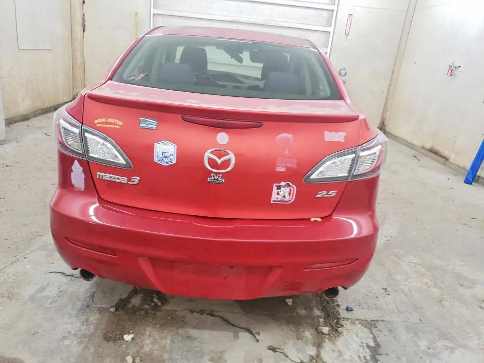 2011 MAZDA 3 S  