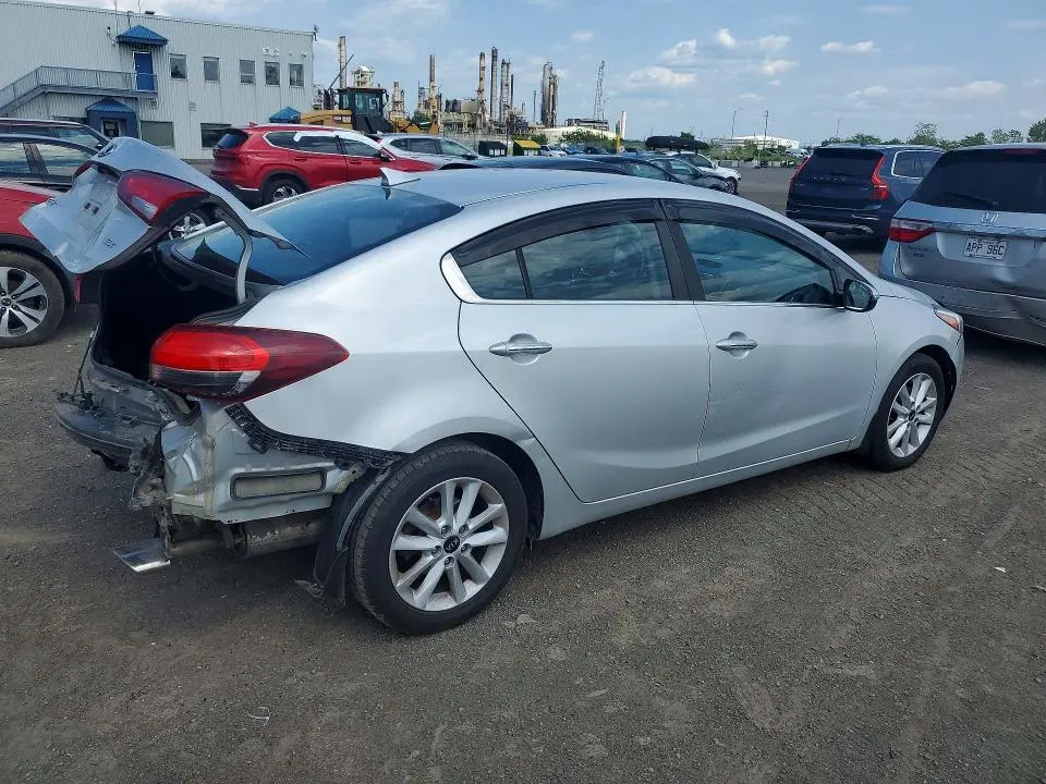 2017 KIA FORTE EX  