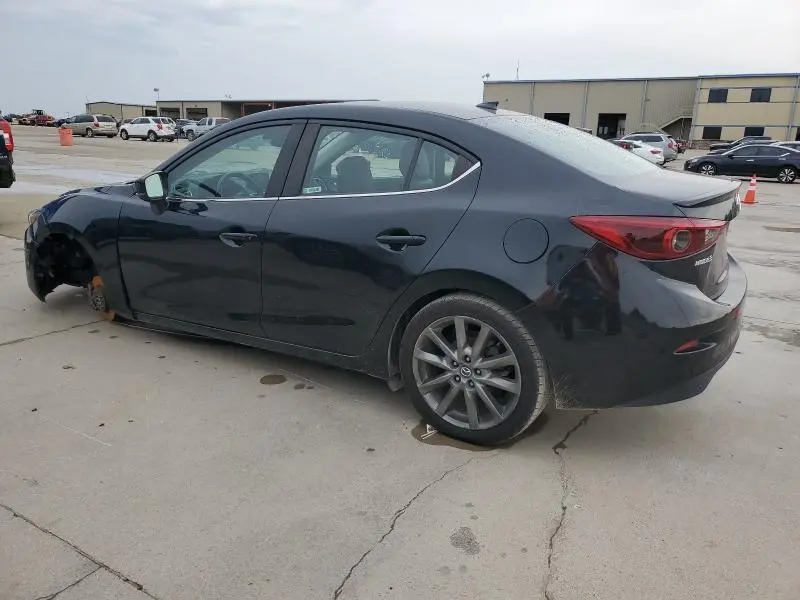 2018 MAZDA 3 GRAND TOURING  