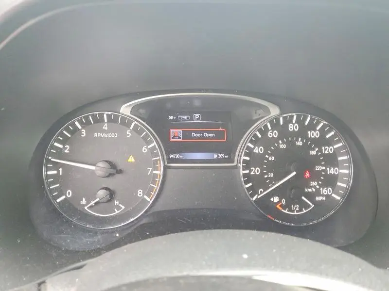 2016 NISSAN PATHFINDER SV  