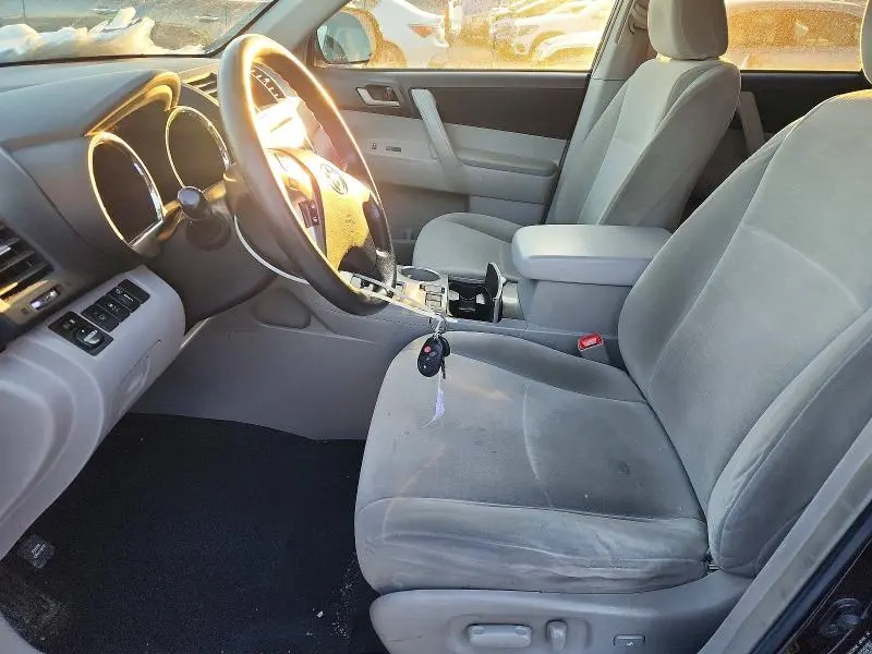 2012 TOYOTA HIGHLANDER BASE  