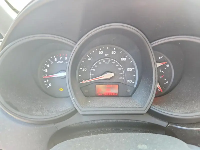 2016 KIA RIO LX  