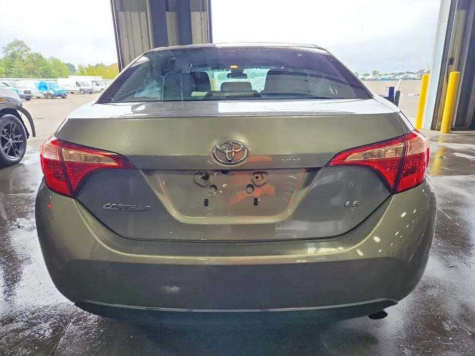 2019 TOYOTA COROLLA LE  