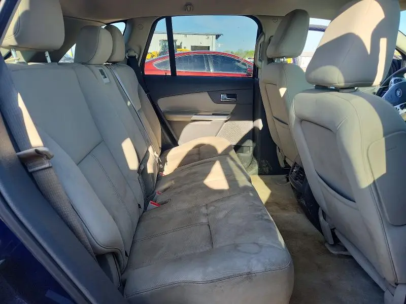 2011 FORD EDGE SE  