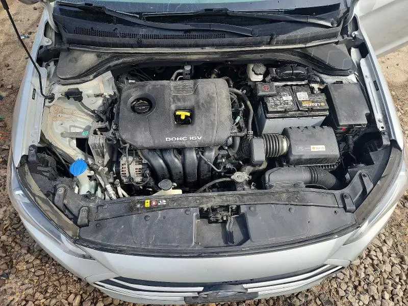 2018 HYUNDAI ELANTRA SE  