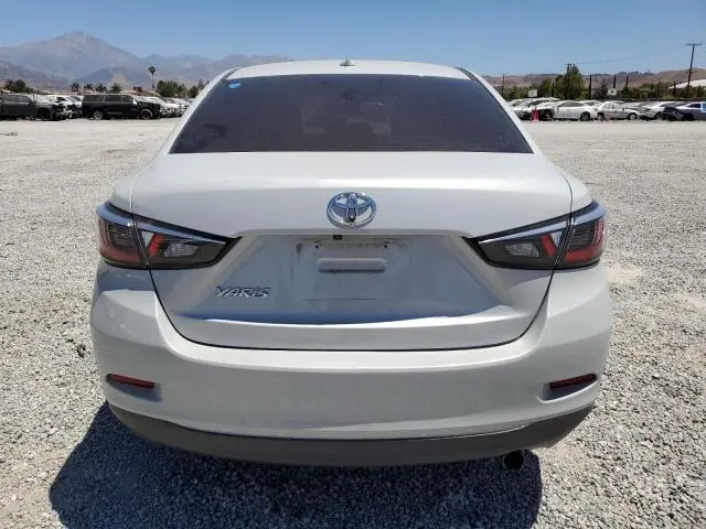 2019 TOYOTA YARIS L  