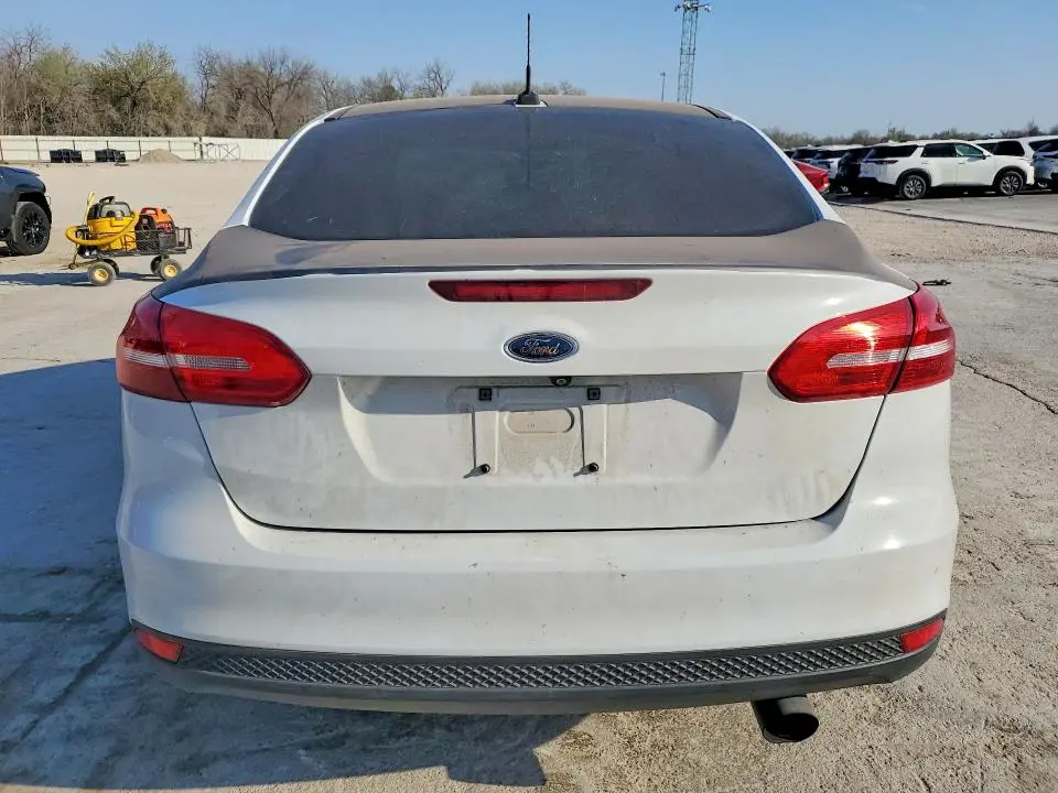 2016 FORD FOCUS S  