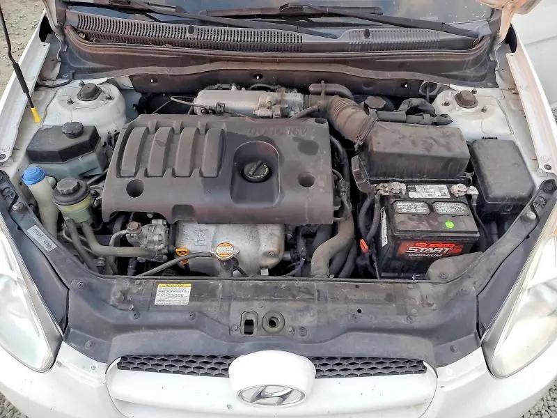 2010 HYUNDAI ACCENT BLUE  