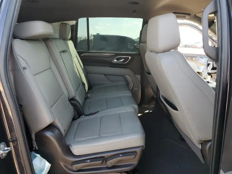 2023 CHEVROLET SUBURBAN K1500 LT  