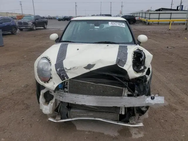 2017 MINI COOPER   