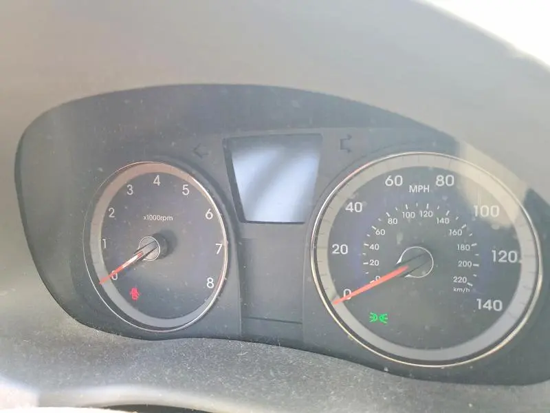 2012 HYUNDAI ACCENT GLS  
