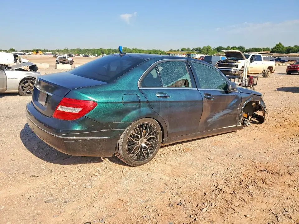 2012 MERCEDES-BENZ C 250  