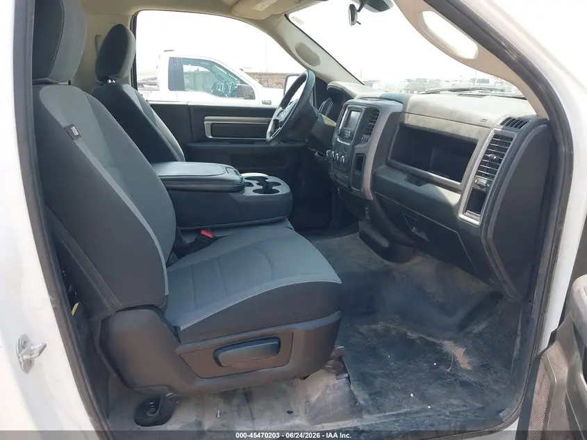 2021 RAM 1500 CLASSIC TRADESMAN REGULAR CAB 4X4 8' BOX