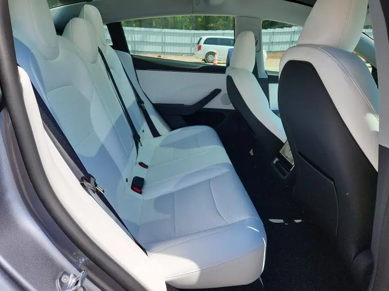 2026 TESLA MODEL 3   