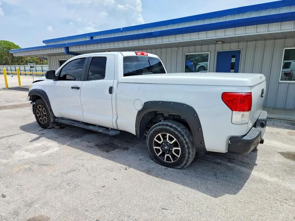 2011 TOYOTA TUNDRA DOUBLE CAB SR5  