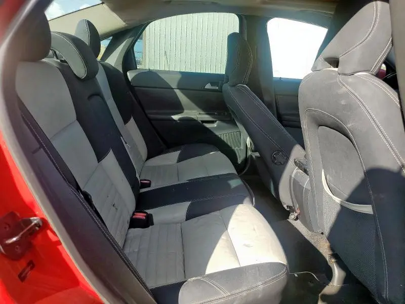 2011 VOLVO S40 T5  