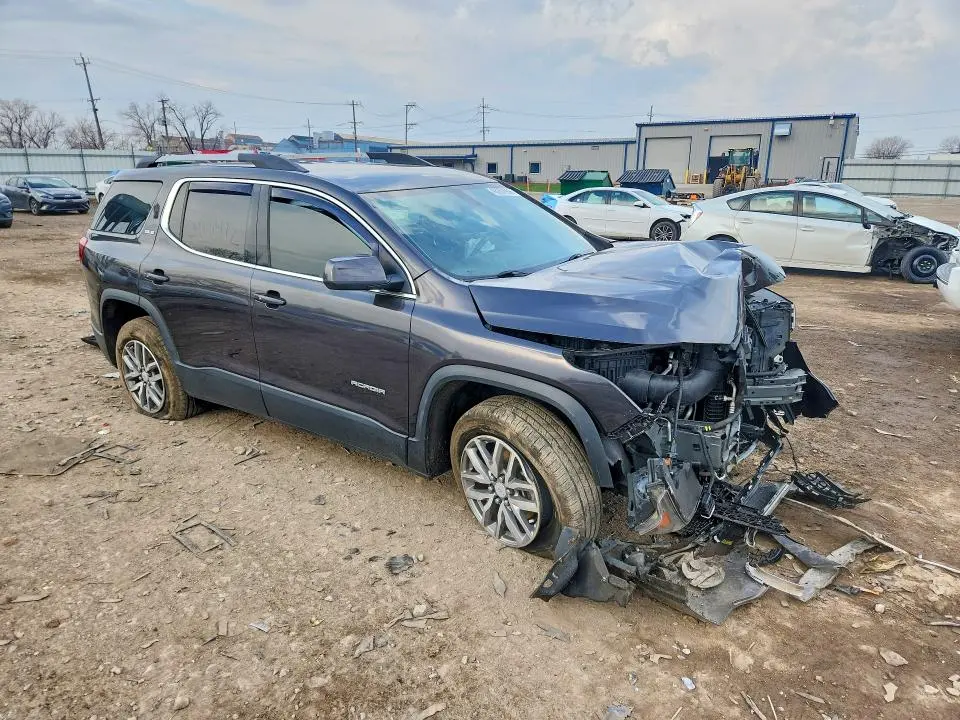 2017 GMC ACADIA SLE  