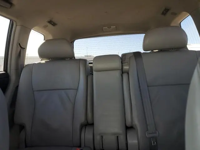 2011 TOYOTA HIGHLANDER LIMITED  