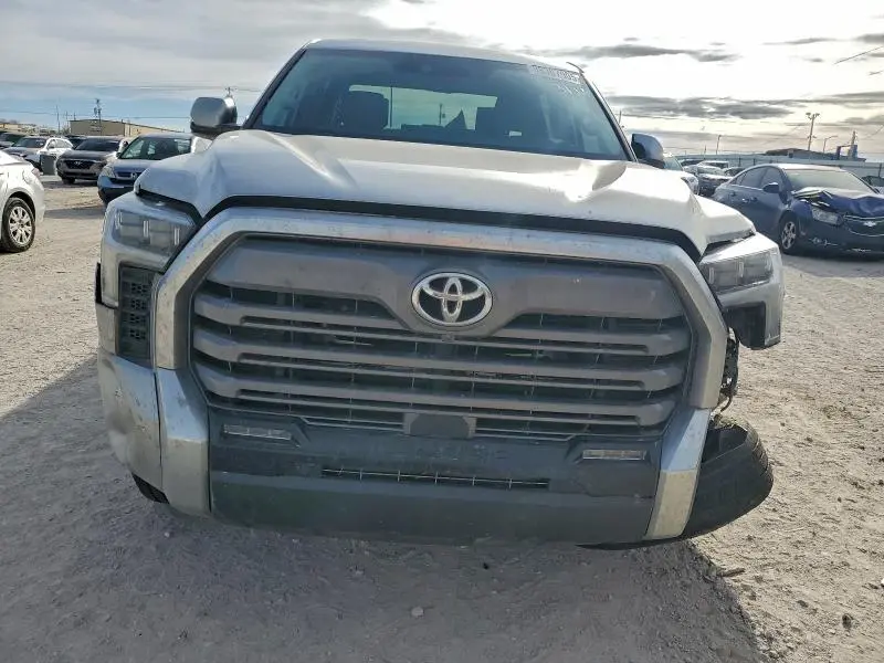 2023 TOYOTA TUNDRA CREWMAX LIMITED  