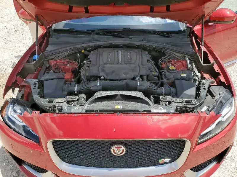 2018 JAGUAR F-PACE S  
