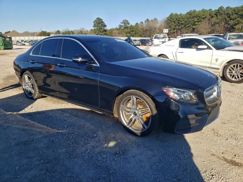 2019 MERCEDES-BENZ E 300  