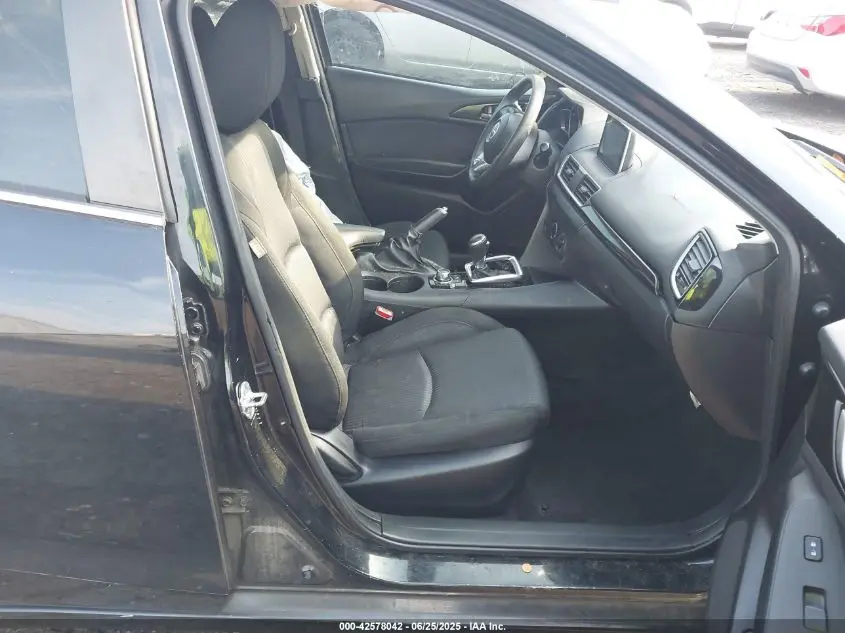 2016 MAZDA MAZDA3 I SPORT